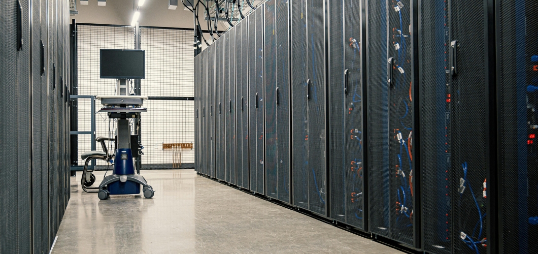 Integrating Cloud Risk Management Services with Zero Trust Security Architectures